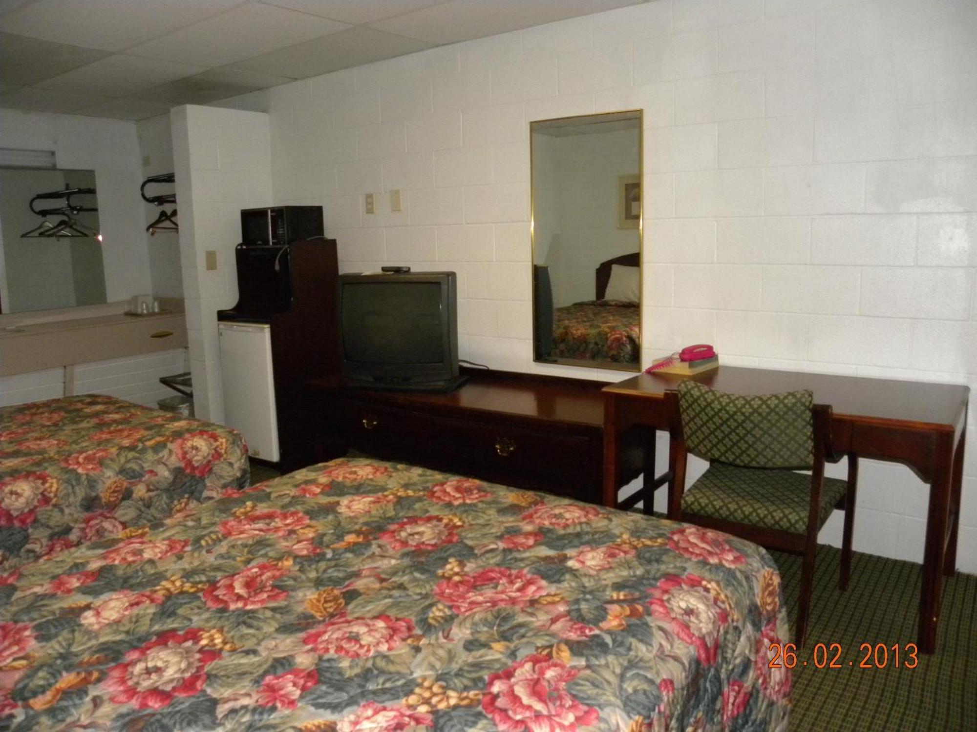 Guest Inn Роджърс Екстериор снимка