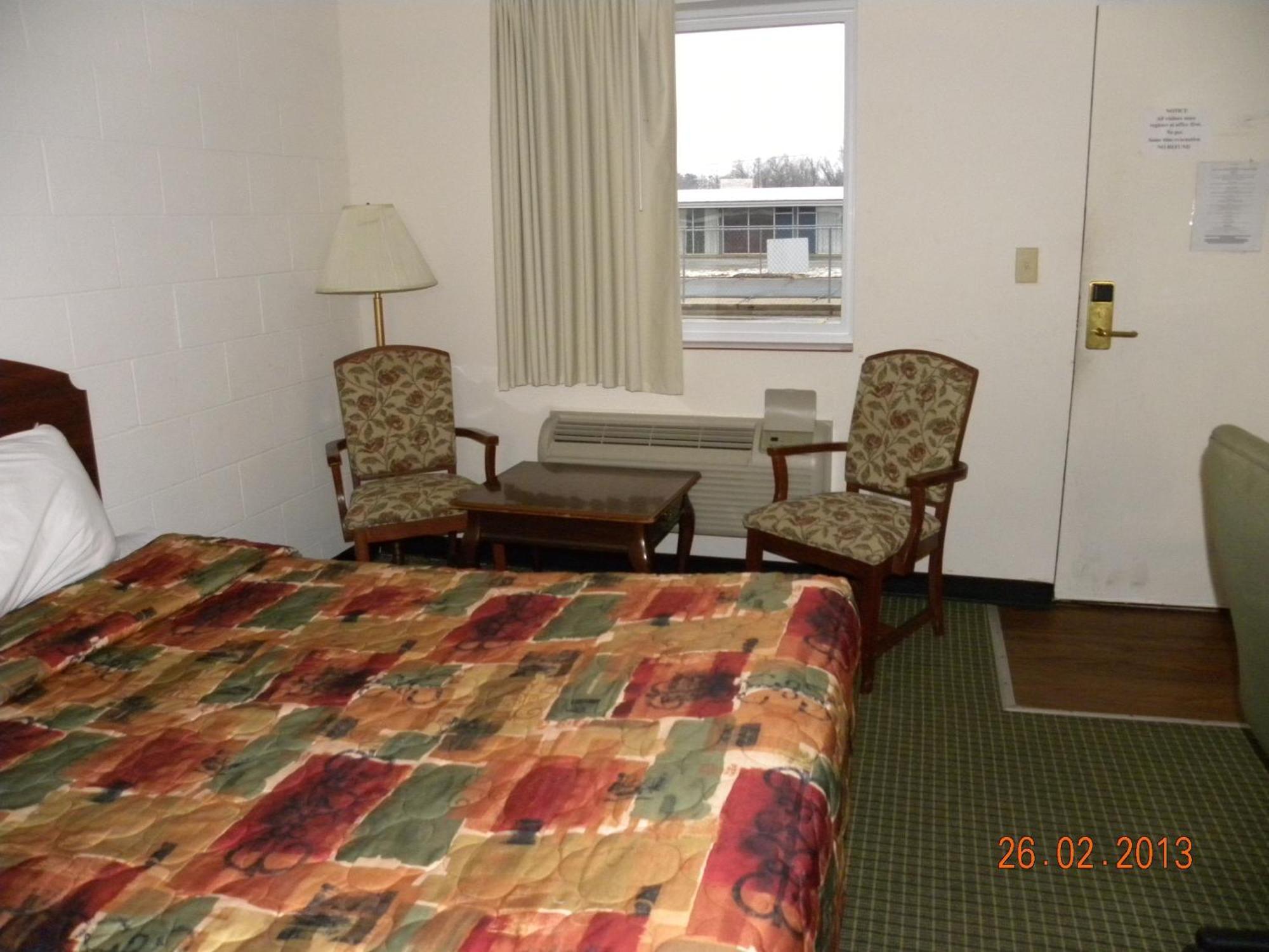 Guest Inn Роджърс Екстериор снимка